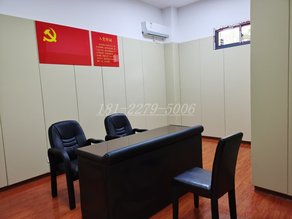 審訊室經(jīng)過特殊裝修